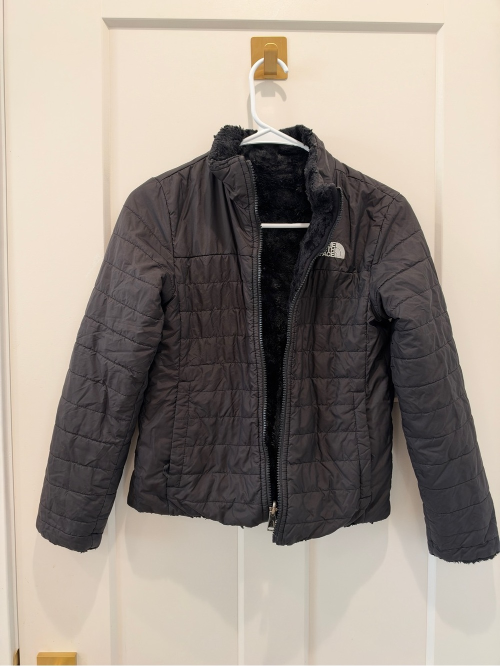 The North Face Black Kids' Puffer Jacket with Plush Lining
